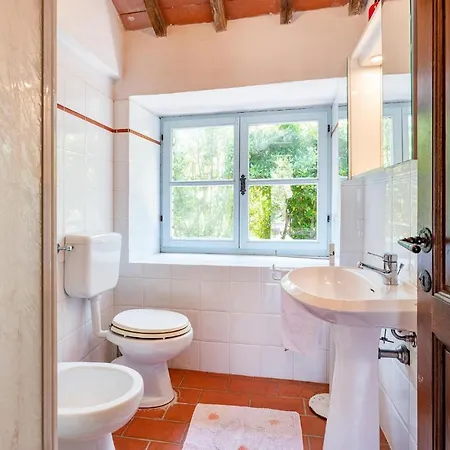 Lovely In With Kitchen *